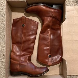 FRYE Melissa Button Boot- Cognac